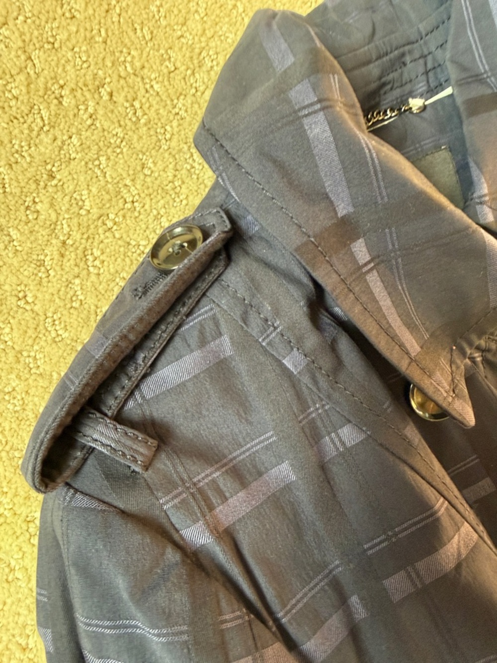 Banana Republic Double-Breasted navy Plaid Trench Coat . Beautifully detailed. - Picture 6 of 8